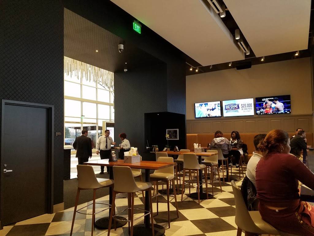 Century Bar and Grill | restaurant | 3883 W Century Blvd, Inglewood, CA 90303, USA | 3103302800 OR +1 310-330-2800