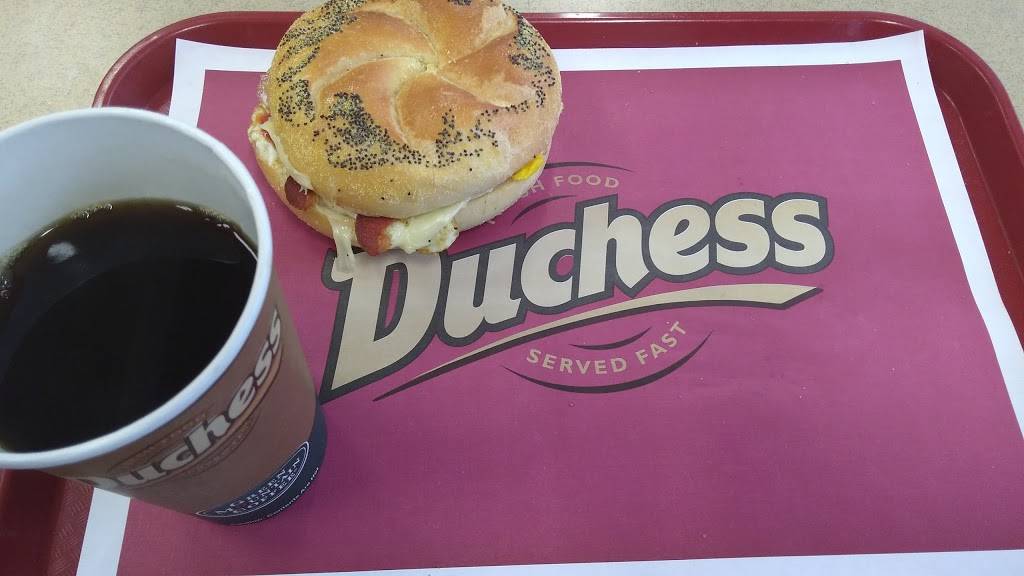 Duchess of Danbury | restaurant | 104 Mill Plain Rd, Danbury, CT 06811, USA | 2037437611 OR +1 203-743-7611