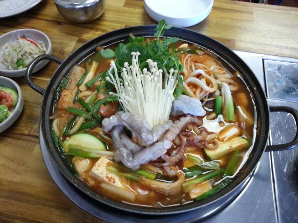 Korean BBQ | restaurant | 908 S Lynnhaven Rd, Virginia Beach, VA 23452, USA | 7573682404 OR +1 757-368-2404