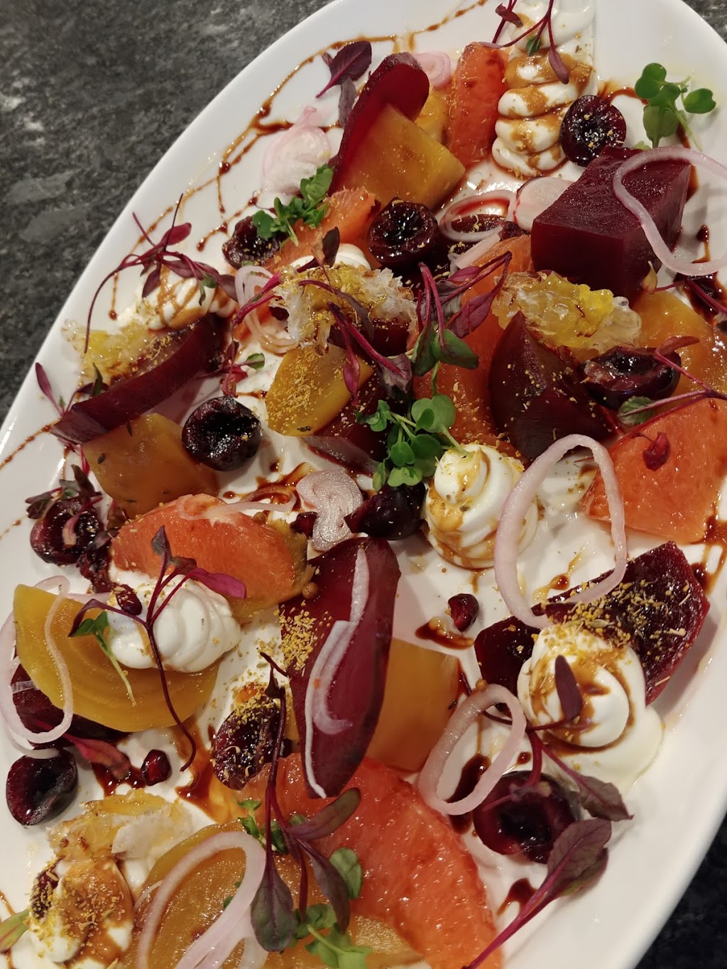 The Phoenix Kitchen & Cocktails | restaurant | 15905 S Bell Rd, Homer Glen, IL 60491, USA | 7084009971 OR +1 708-400-9971