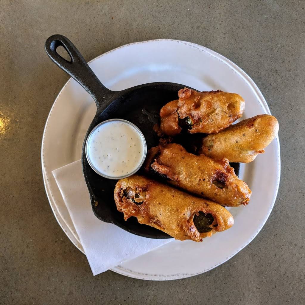 Half Day Brewing Company | restaurant | 200 Village Green S, Lincolnshire, IL 60069, USA | 8478216933 OR +1 847-821-6933