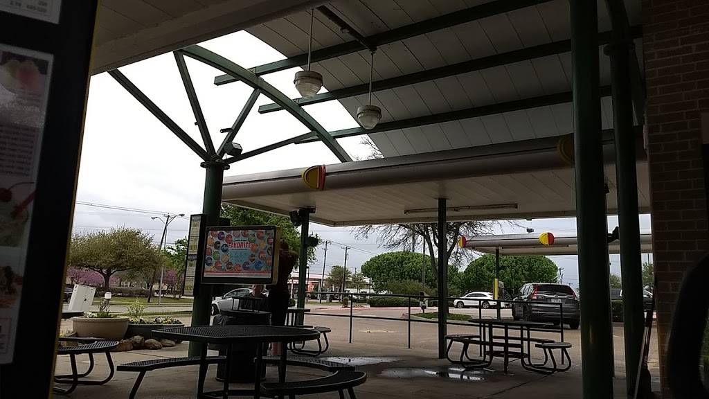 Sonic Drive-In | restaurant | 6601 Dalrock Rd, Rowlett, TX 75088, USA | 9724758395 OR +1 972-475-8395