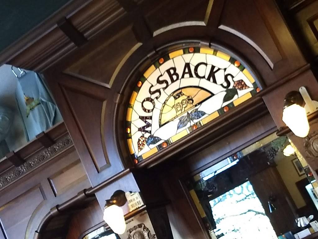 Mossbacks | restaurant | 432 Co Rd 215, Put-In-Bay, OH 43456, USA | 4192858888 OR +1 419-285-8888