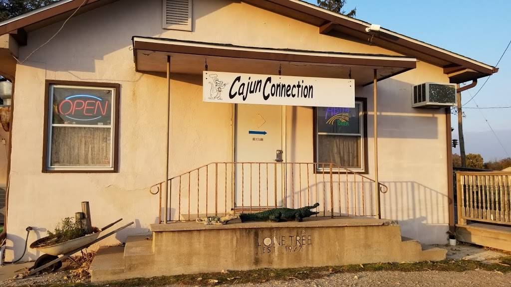 Cajun Connection | meal takeaway | 897 US-6, North Utica, IL 61373, USA | 8156679855 OR +1 815-667-9855
