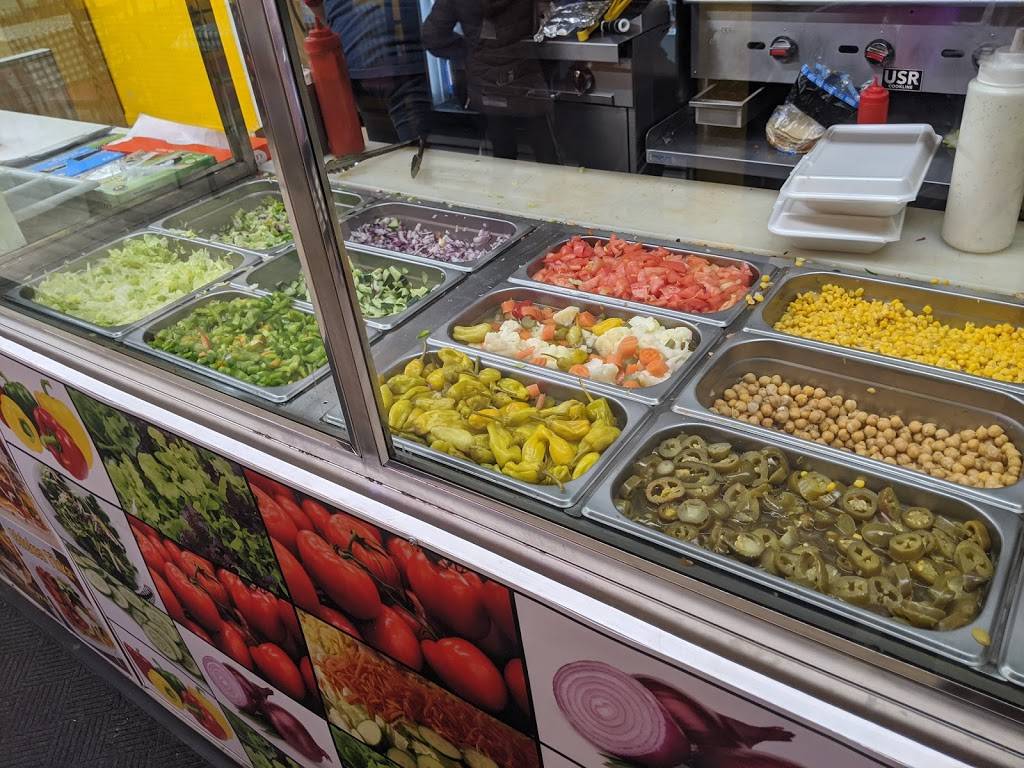 Gyro King | restaurant | 314 Queen Anne Rd, Teaneck, NJ 07666, USA | 2018178200 OR +1 201-817-8200