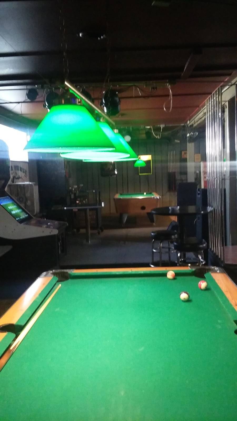 Iron Horse LLC | restaurant | 203 N Mc Creary St, Fort Branch, IN 47648, USA | 8127539918 OR +1 812-753-9918