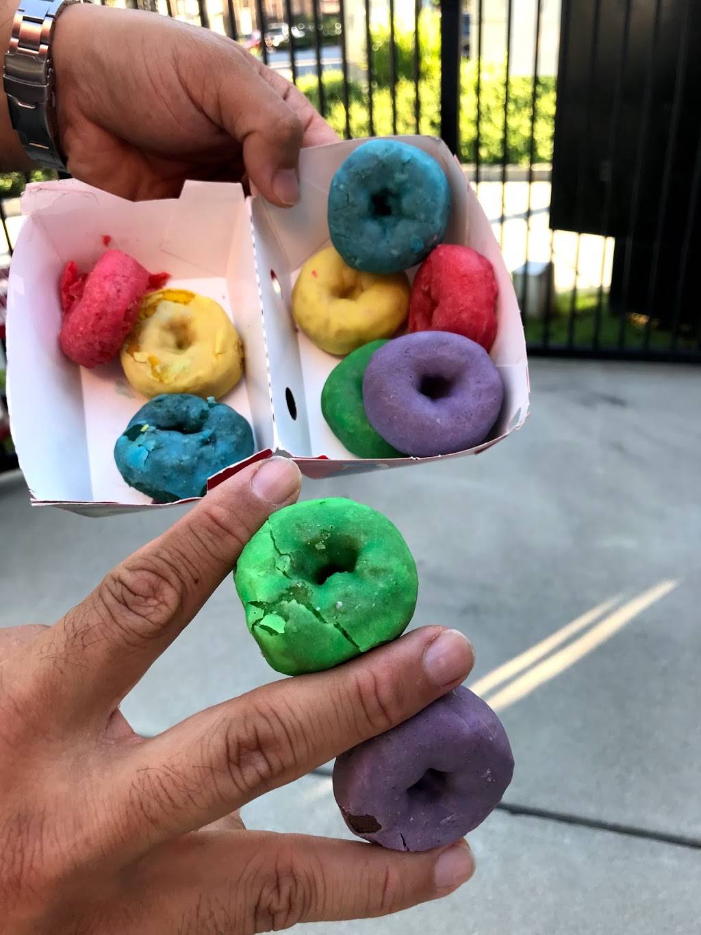 Carls Jr | restaurant | 3880 Grand Ave, Chino, CA 91710, USA | 9095915393 OR +1 909-591-5393