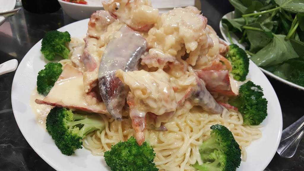 Dim Sum King | restaurant | 99 Skyline Plaza, Daly City, CA 94015, USA | 6507558128 OR +1 650-755-8128