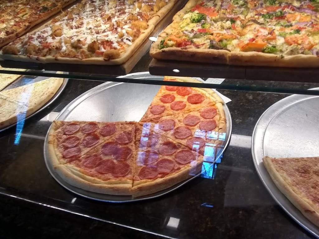 Salvatores Original Pizza | restaurant | 7588 N Broadway, Red Hook, NY 12571, USA | 8457581111 OR +1 845-758-1111