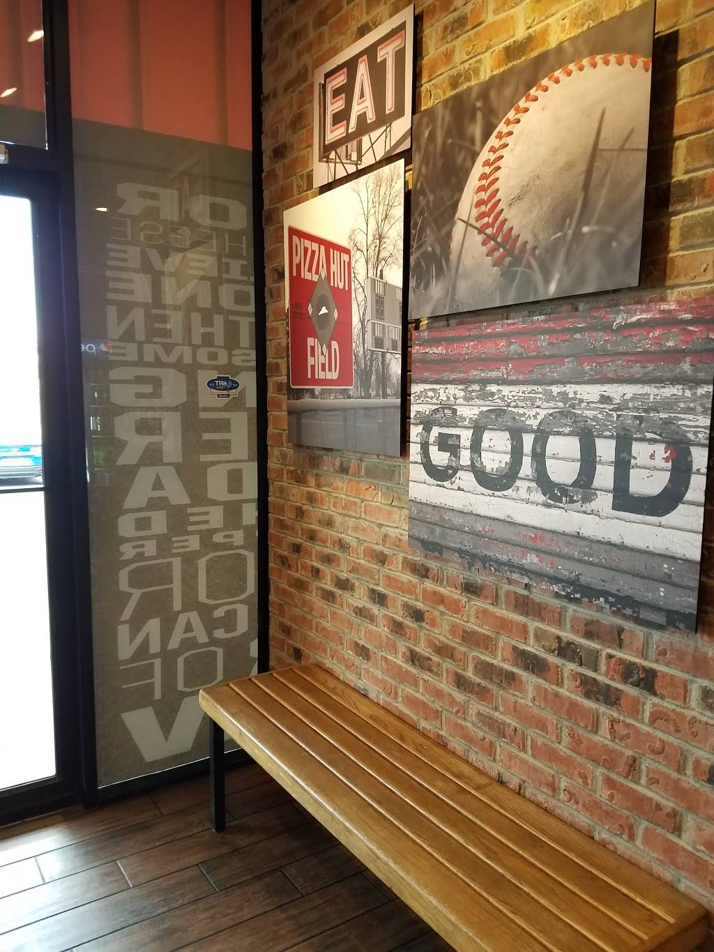 Pizza Hut | meal delivery | 6110 Dyer St, El Paso, TX 79904, USA | 9157570323 OR +1 915-757-0323