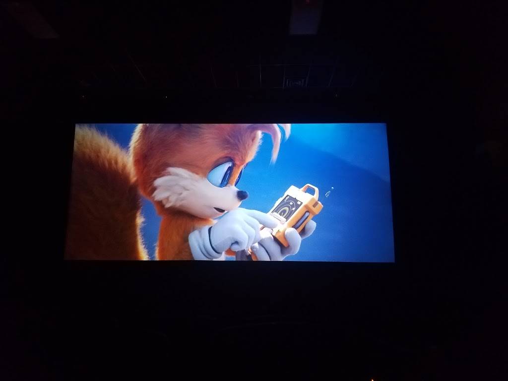 Cinemark Movies 8 | meal takeaway | 1669 W Lacey Blvd, Hanford, CA 93230, USA | 5595821474 OR +1 559-582-1474