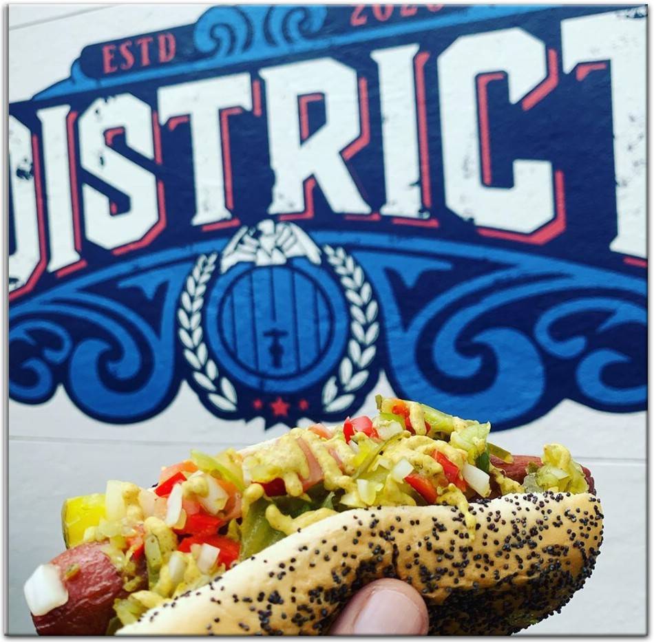 District | restaurant | 2 Sneden Ave, Staten Island, NY 10312, USA | 7189843700 OR +1 718-984-3700