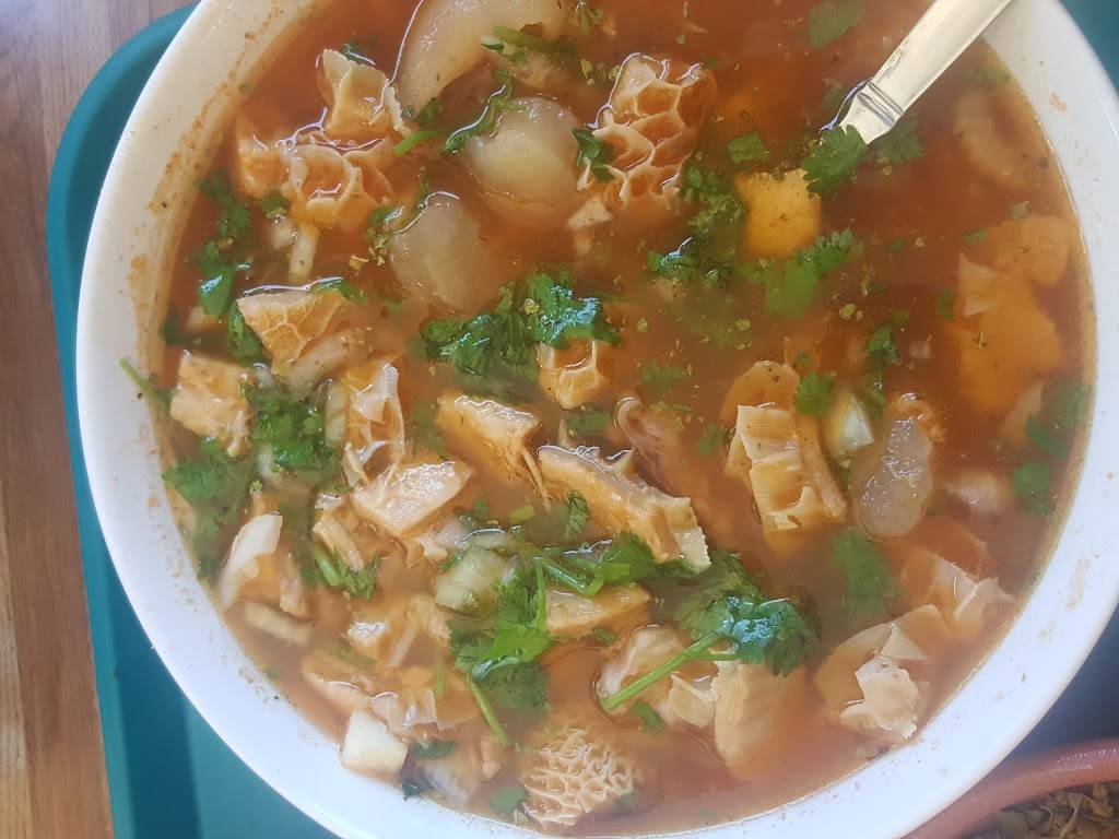 Burger Queen | restaurant | 800 5th St h, Gonzales, CA 93926, USA | 8316752754 OR +1 831-675-2754