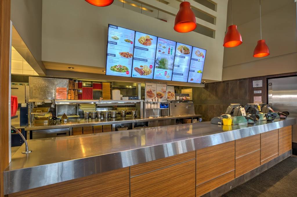 St-Hubert Express | restaurant | 101 Boulevard Sir-Wilfrid-Laurier, Beloeil, QC J3G 4G4, Canada | 5143855555 OR +1 514-385-5555