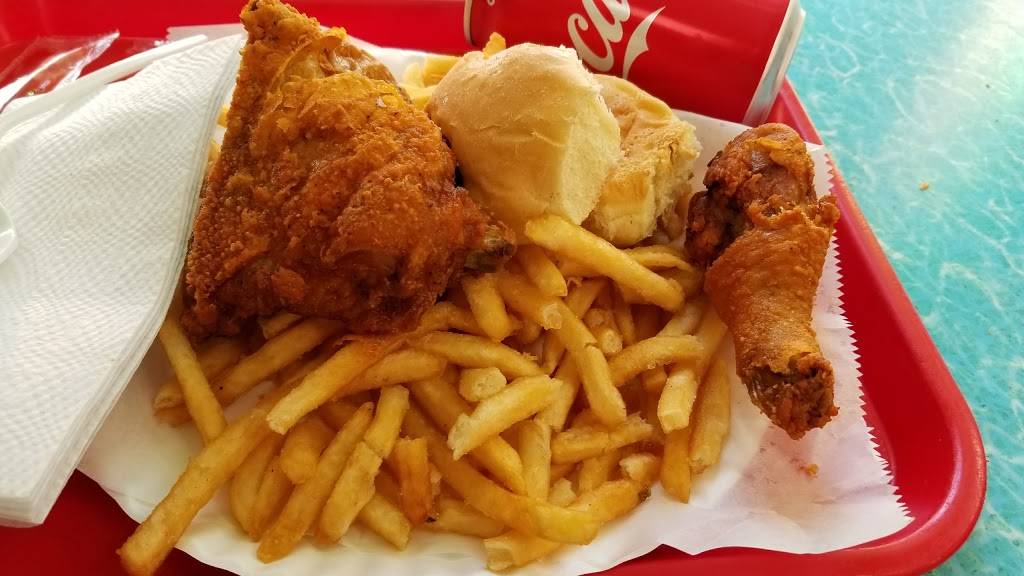 Uncles Fried Chicken | restaurant | 163-4 Hillside Avenue, Jamaica, NY 11432, USA | 7183743466 OR +1 718-374-3466