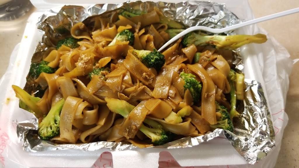 Thai Inn | restaurant | 900 S Rochester Rd, Rochester Hills, MI 48307, USA | 2486560287 OR +1 248-656-0287