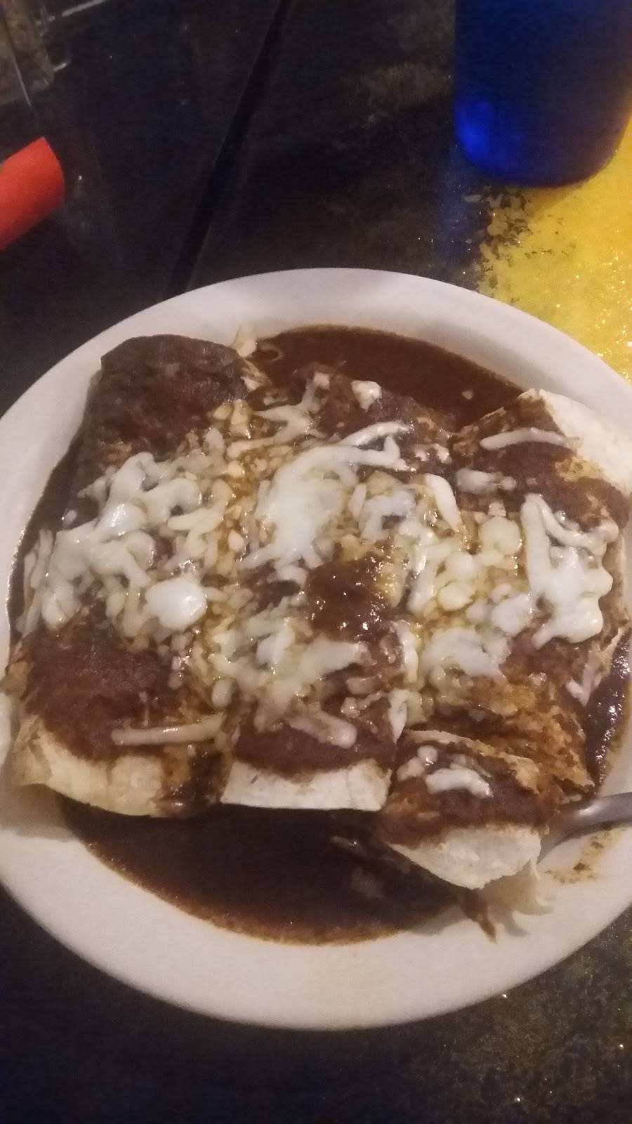 Cactus 2 Restaurant & Cantina | restaurant | 314 E Burlington St, Iowa City, IA 52240, USA | 3193372464 OR +1 319-337-2464