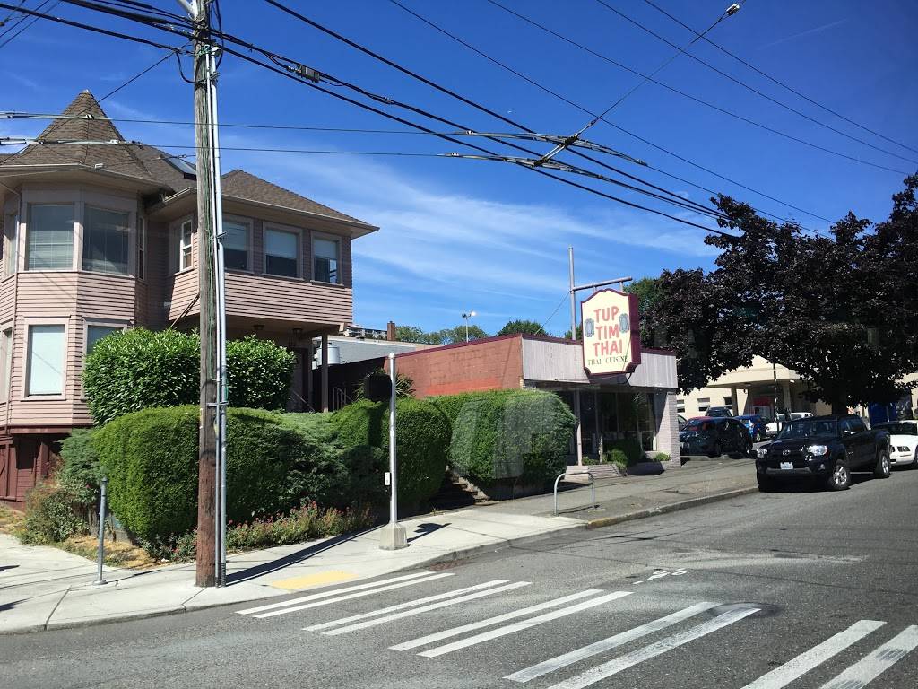 Tup Tim Thai | restaurant | 118 W Mercer St, Seattle, WA 98119, USA | 2062818833 OR +1 206-281-8833