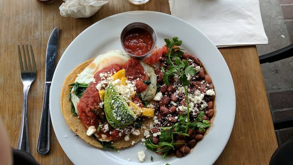 Naked Cafe | restaurant | 3555 Rosecrans St #109, San Diego, CA 92110, USA | 6192267866 OR +1 619-226-7866