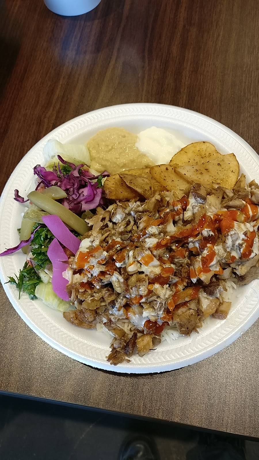 In N Out Pita | restaurant | 10520 Yonge St, Richmond Hill, ON L4C 3C7, Canada | 9052377482 OR +1 905-237-7482