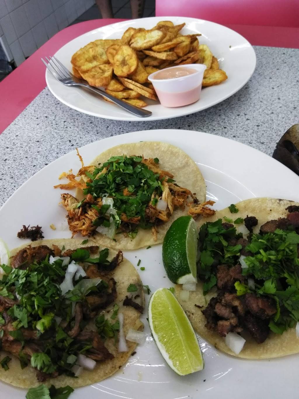 Mexican Food | restaurant | 632 Wears Valley Rd, Pigeon Forge, TN 37863, USA | 8652421931 OR +1 865-242-1931