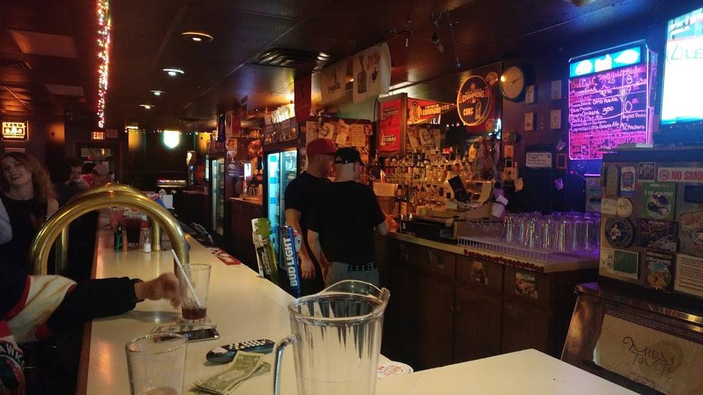 Lord Stanleys and the Annex | restaurant | 142 E Lincoln Hwy, DeKalb, IL 60115, USA | 8157549031 OR +1 815-754-9031