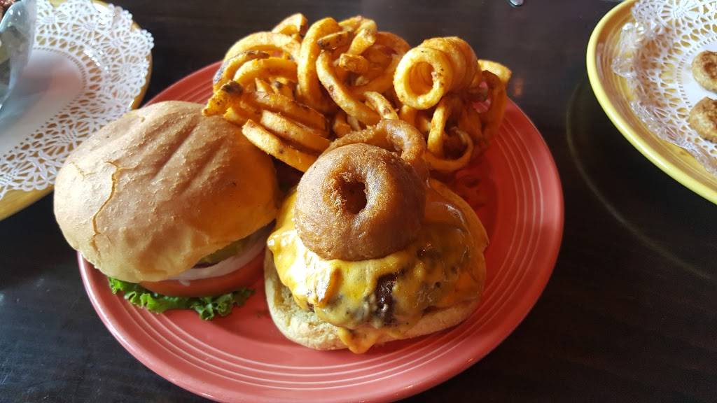 Timmy Nolans Tavern & Grill | night club | 10111 Riverside Dr, Toluca Lake, CA 91602, USA | 8189853359 OR +1 818-985-3359