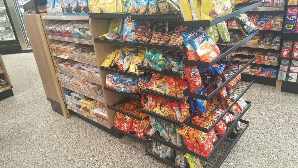 Wawa | cafe | 8251 Old Middleburg Rd S, Jacksonville, FL 32222, USA | 9043297007 OR +1 904-329-7007