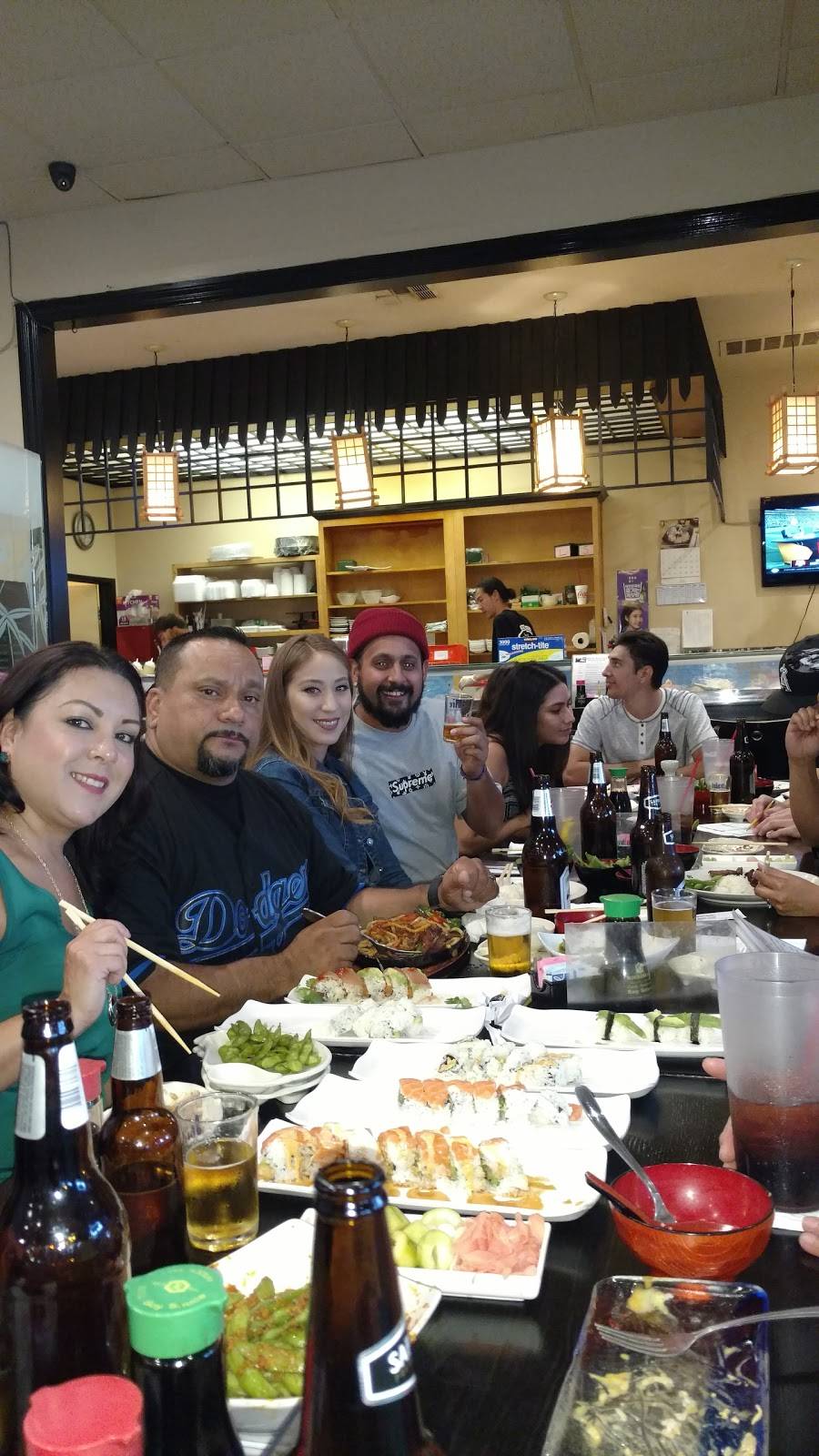 Sushi Takumi | restaurant | 1651 W Foothill Blvd A, Upland, CA 91786, USA | 9099825151 OR +1 909-982-5151