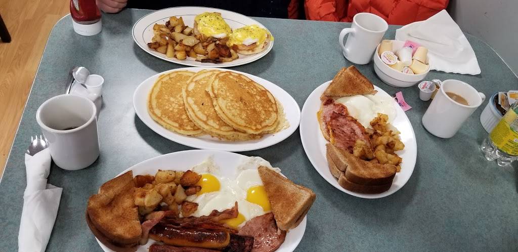 Abbys Breakfast & Lunch | restaurant | 7990 Portage Rd, Niagara Falls, ON L2G 5Y9, Canada | 9052959744 OR +1 905-295-9744