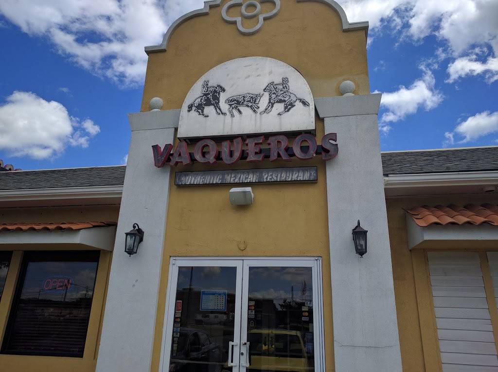 El Vaquero Mexican Restaurant | restaurant | 1270 Stewart Rd, Monroe, MI 48162, USA | 7342417663 OR +1 734-241-7663