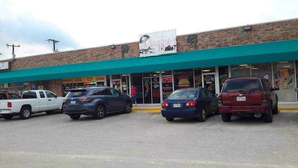 Mama Maggies Mexican Restaurant & Bakery | restaurant | 4054 Naco Perrin Blvd, San Antonio, TX 78217, USA | 2105900520 OR +1 210-590-0520