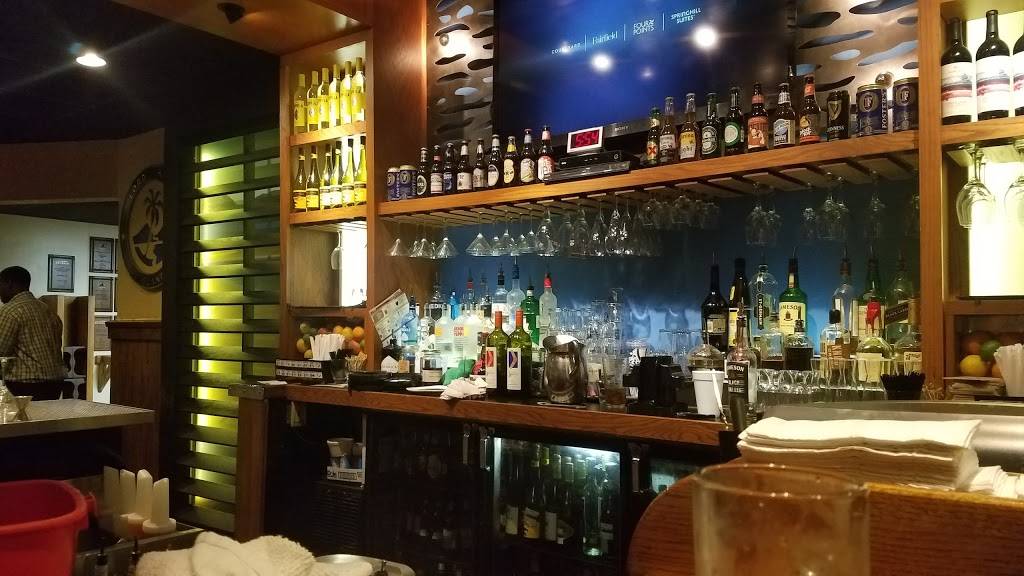 Outback Steakhouse | restaurant | 27 Possum Park Mall, Newark, DE 19711, USA | 3023668012 OR +1 302-366-8012