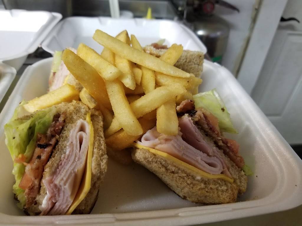 B&B Sandwich Inn | restaurant | 13682 sw, FL-45, Archer, FL 32618, USA | 3524955500 OR +1 352-495-5500