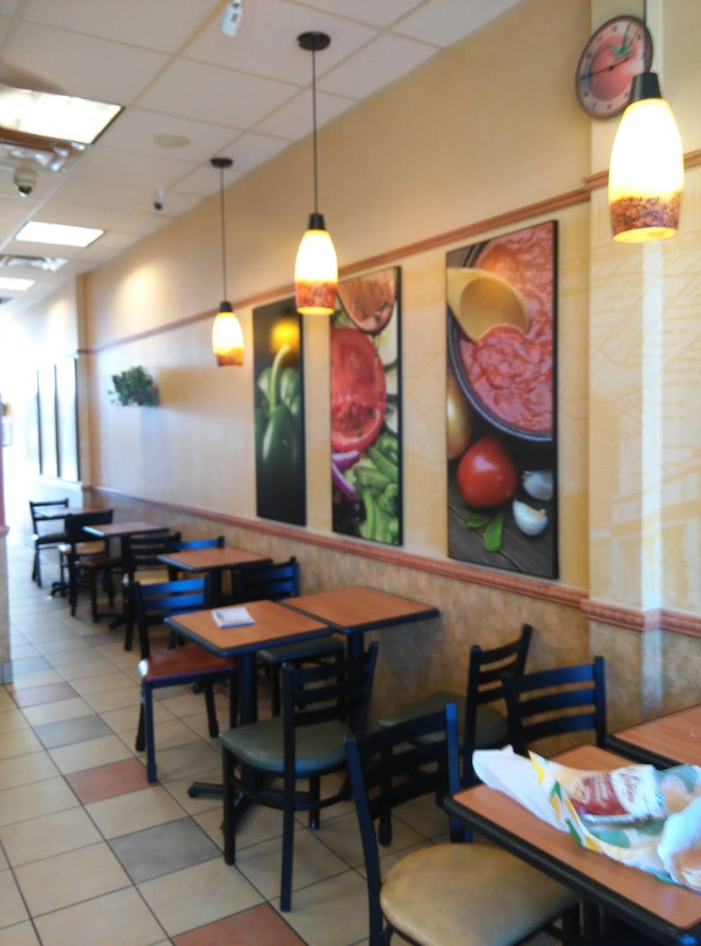 Subway | restaurant | Dongate Plaza, 751 Don Mills Rd Unit 1, North York, ON M3C 1S3, Canada | 4164225333 OR +1 416-422-5333