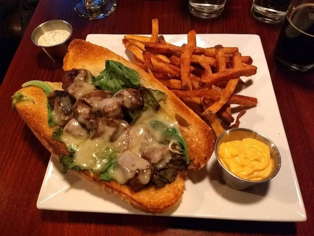 Waylands Crossing Tavern | restaurant | 1015 Heathercroft Circle #400, Crozet, VA 22932, USA | 4342054669 OR +1 434-205-4669