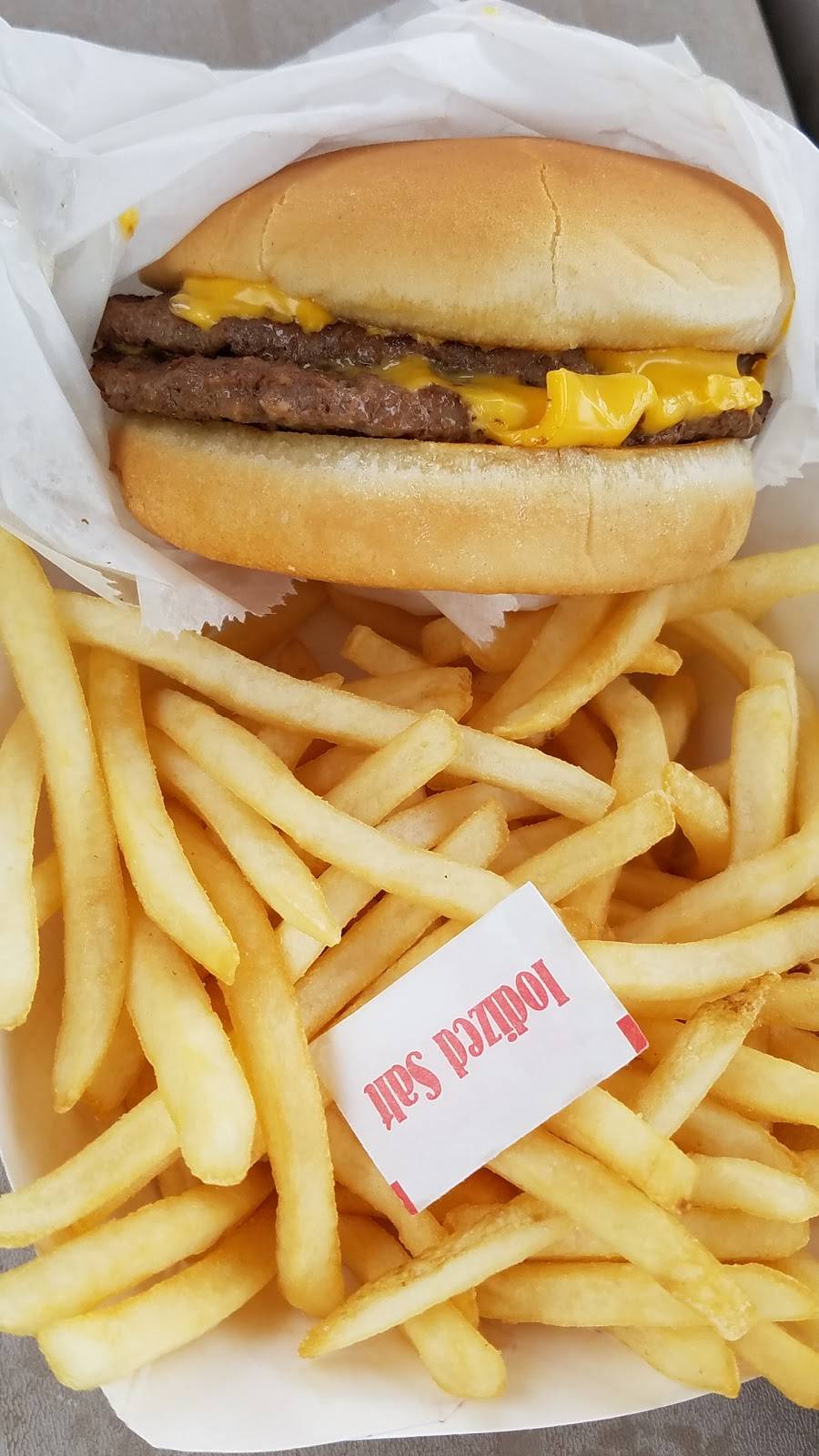 Northlakes Drive In | restaurant | 410 2nd St, Chetek, WI 54728, USA | 7159243325 OR +1 715-924-3325