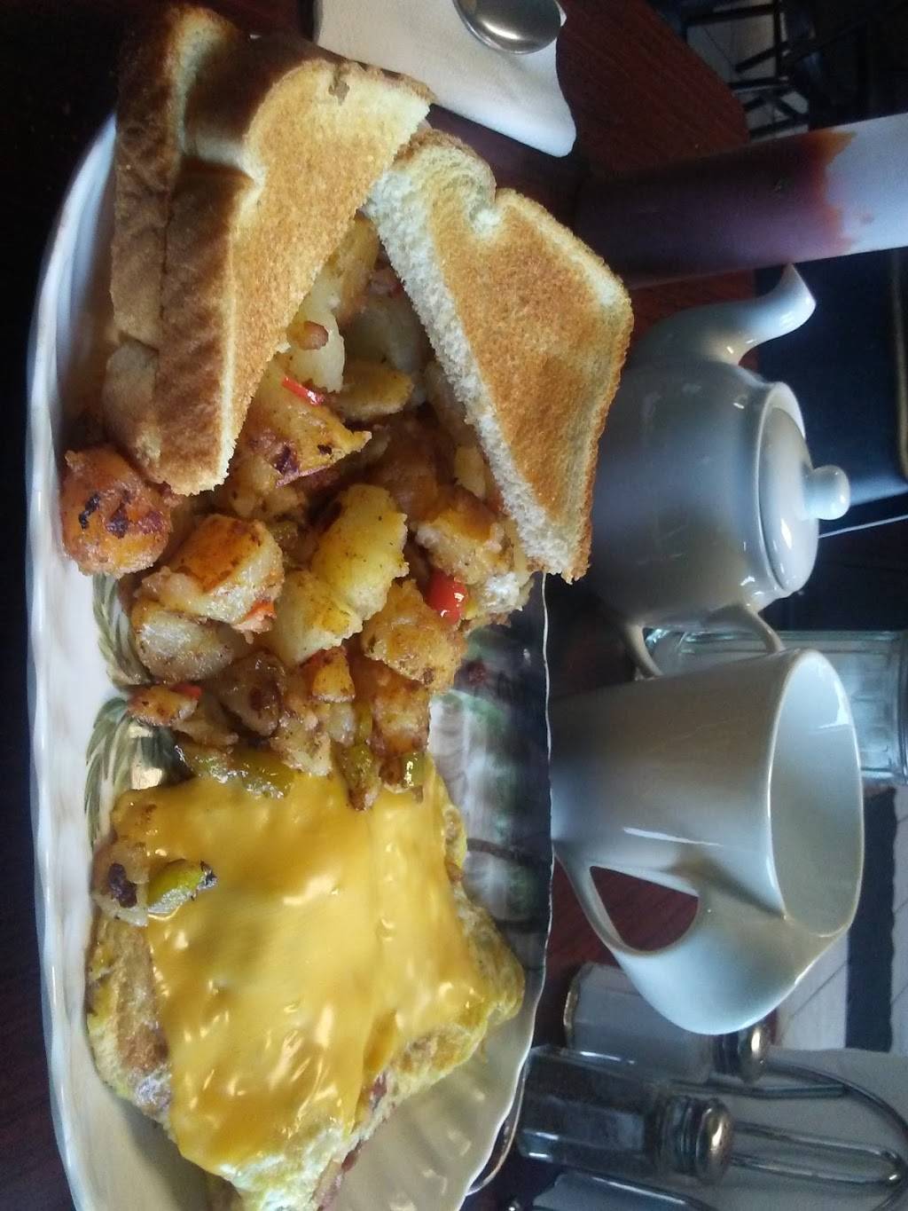 San Miguel | restaurant | 680 Cary Ave, Staten Island, NY 10310, USA | 7184427780 OR +1 718-442-7780