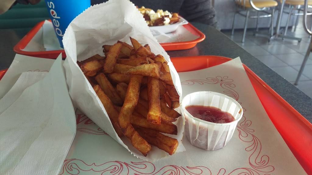 Chez Gerard | restaurant | 110 Boulevard de la Concorde O, Laval, QC H7N 1J1, Canada | 4506691406 OR +1 450-669-1406