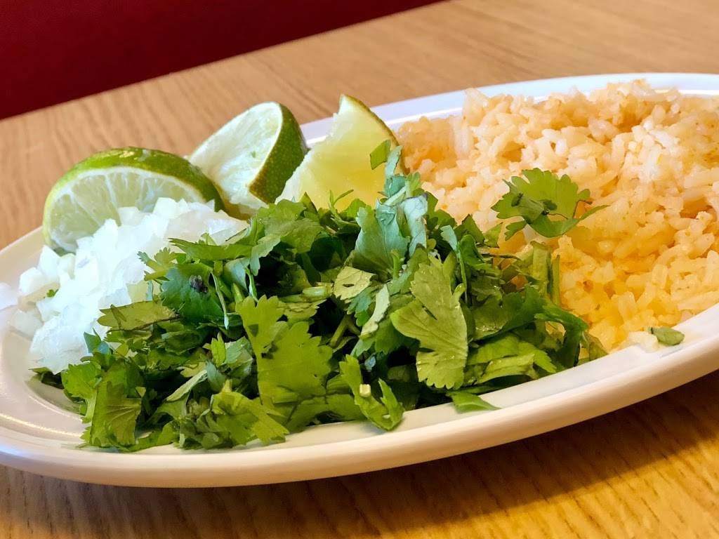 Taco Corner | restaurant | 415 National Hwy, Thomasville, NC 27360, USA | 3364760030 OR +1 336-476-0030