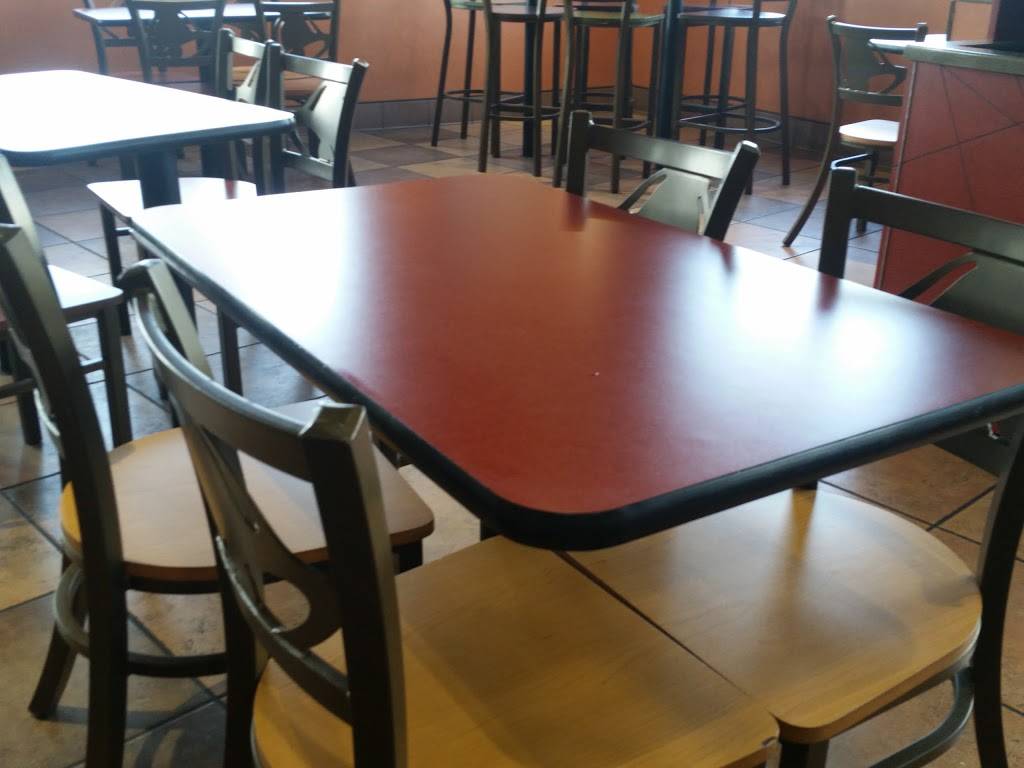 Taco Bell | meal takeaway | 365 Milan Ave, Norwalk, OH 44857, USA | 4196680766 OR +1 419-668-0766