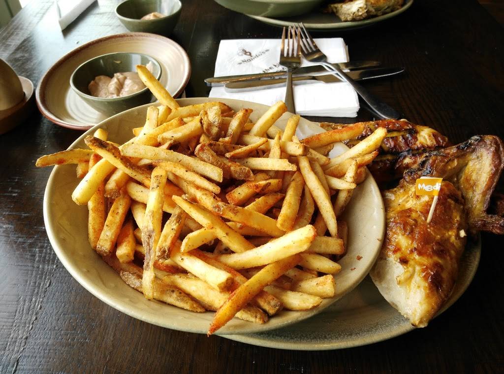 Nandos Barrie | meal takeaway | Park Place, 89 Park Pl Blvd Unit 9, Barrie, ON L4N 6P4, Canada | 7057977474 OR +1 705-797-7474