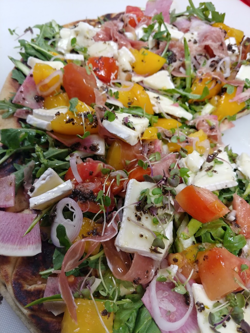 The Phoenix Kitchen & Cocktails | restaurant | 15905 S Bell Rd, Homer Glen, IL 60491, USA | 7084009971 OR +1 708-400-9971