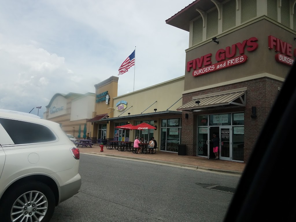 Five Guys | meal takeaway | 75 Eglin Pkwy NE #115, Fort Walton Beach, FL 32548, USA | 8502268824 OR +1 850-226-8824