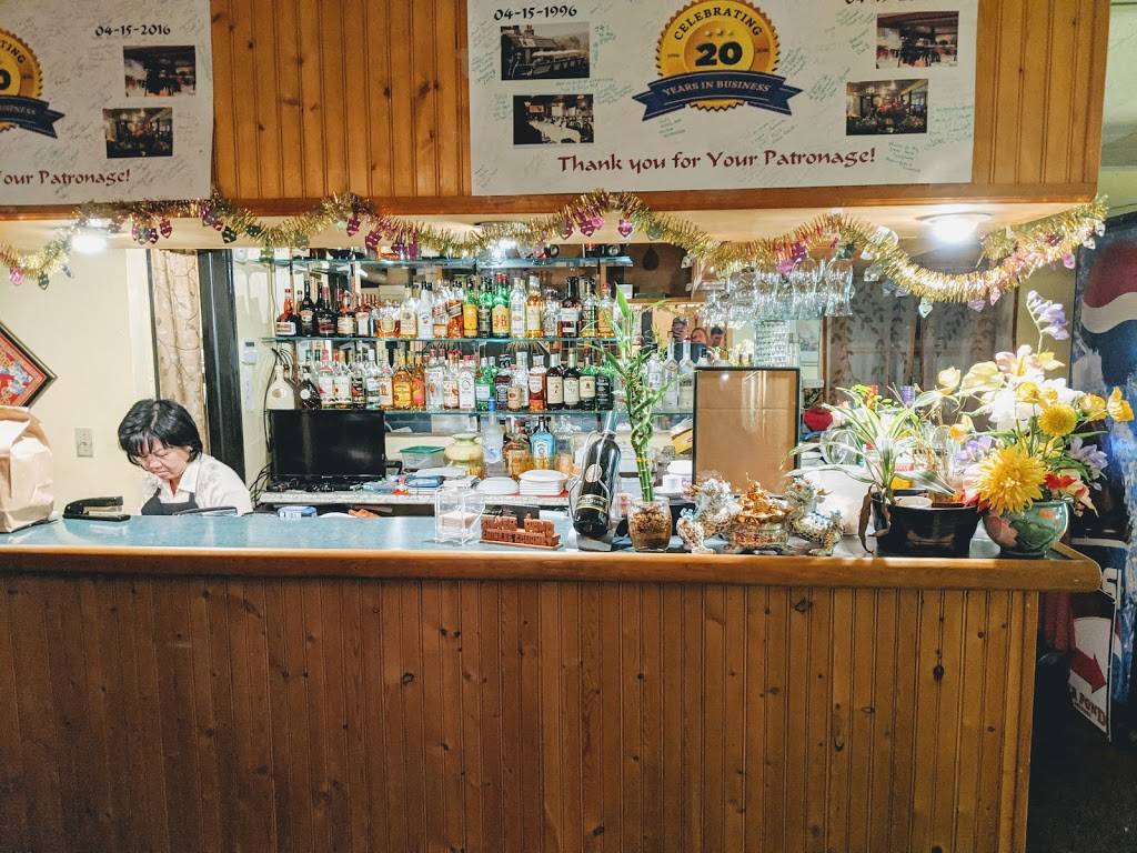 Silver Pond | restaurant | 6523 N Academy Blvd, Colorado Springs, CO 80918, USA | 7195949343 OR +1 719-594-9343