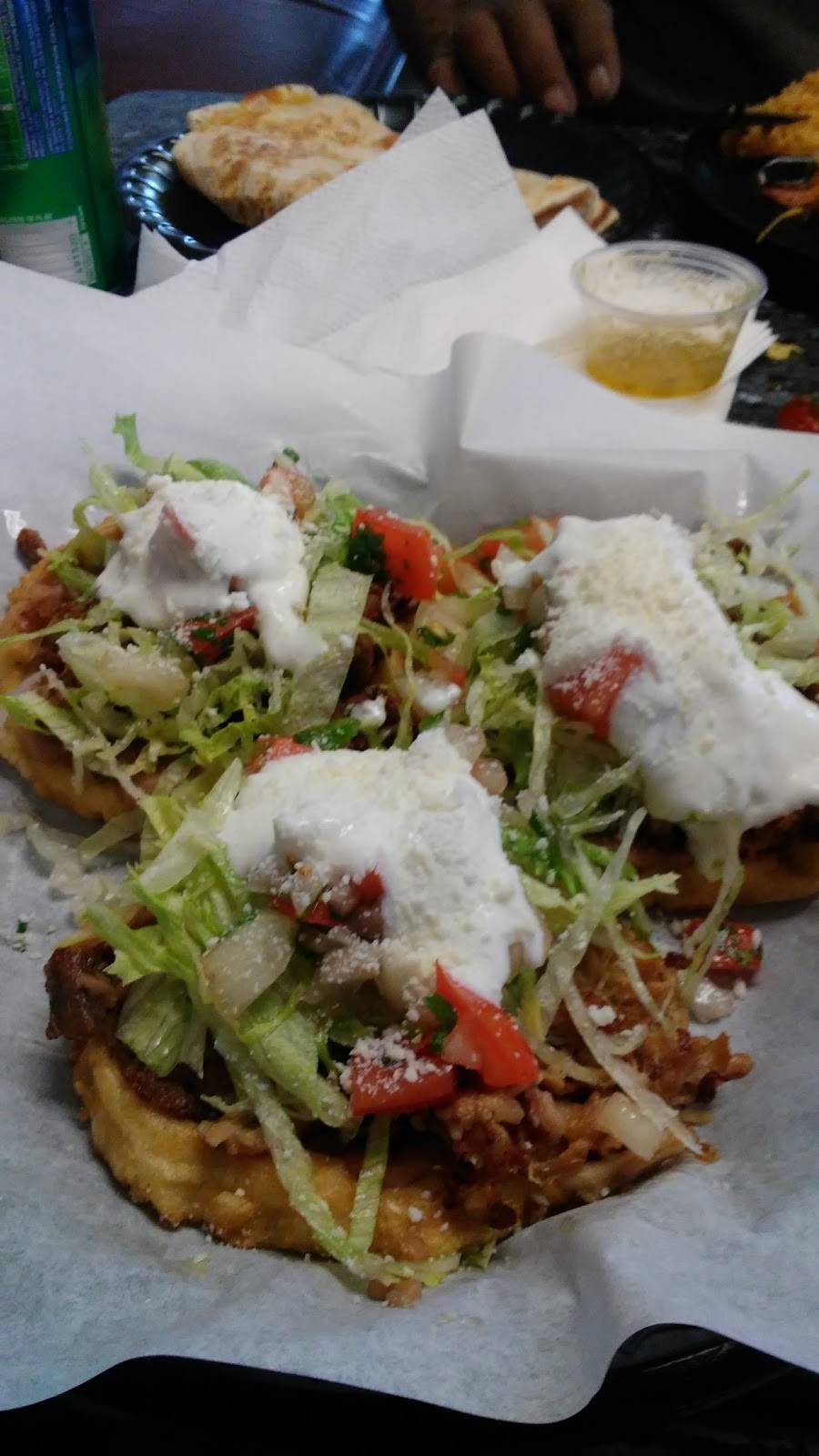 Armandos Mexican Food | restaurant | 3317 N 19th Ave, Phoenix, AZ 85015, USA | 6022740689 OR +1 602-274-0689