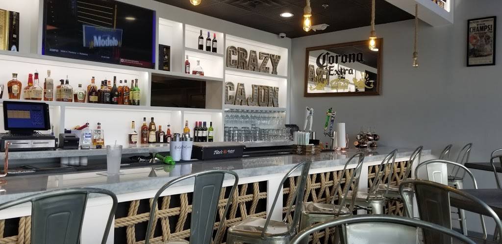 Crazy Cajun | restaurant | 16000 Stuebner Airline Rd Suite M, Spring, TX 77379, USA | 8325341263 OR +1 832-534-1263