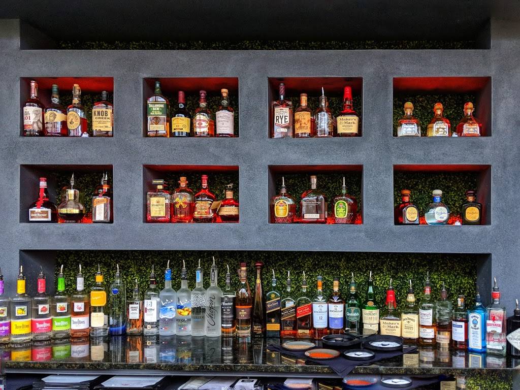 Society | restaurant | 13499 Bell Tower Dr Suite E-518, Fort Myers, FL 33907, USA | 2393340900 OR +1 239-334-0900