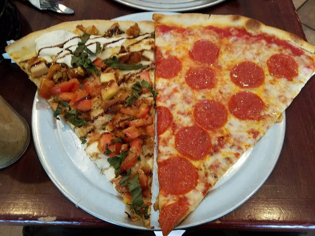 Maurizios Pizzeria & Italian | meal delivery | 4215 E Black Horse Pike, Mays Landing, NJ 08330, USA | 6096450028 OR +1 609-645-0028