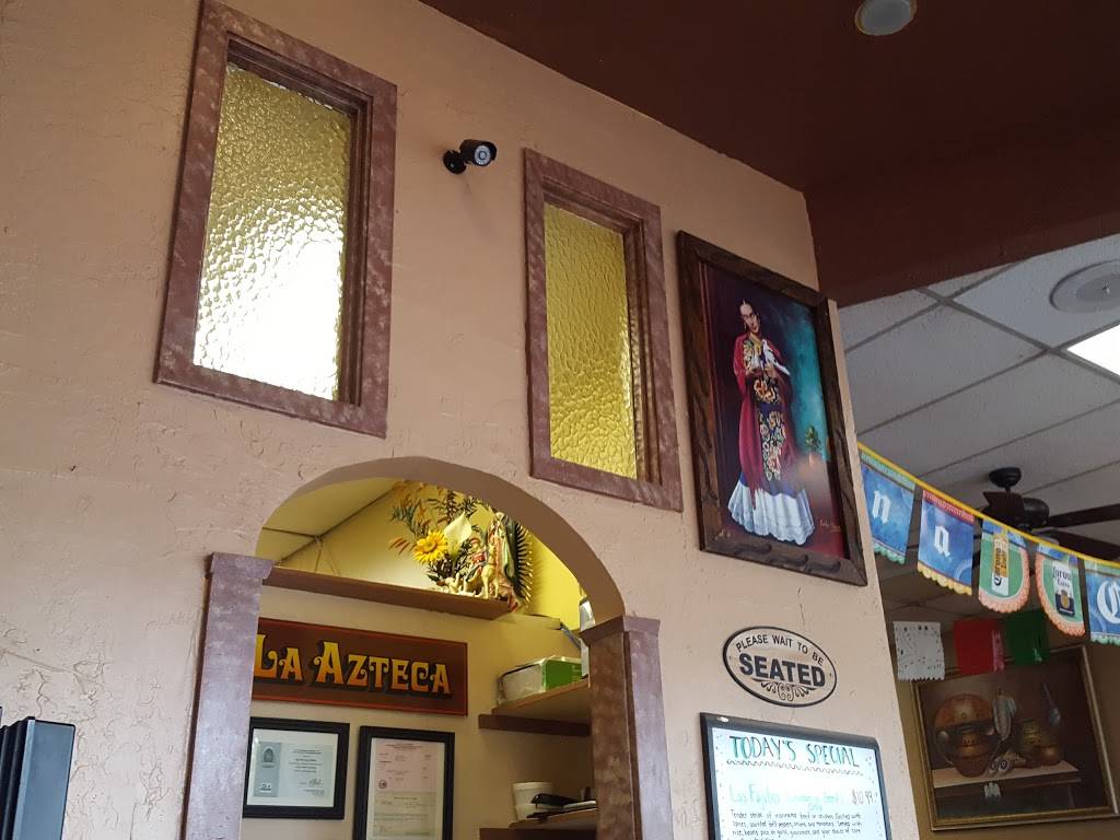 La Azteca | restaurant | 1420 S McDowell Blvd, Petaluma, CA 94954, USA | 7077636844 OR +1 707-763-6844
